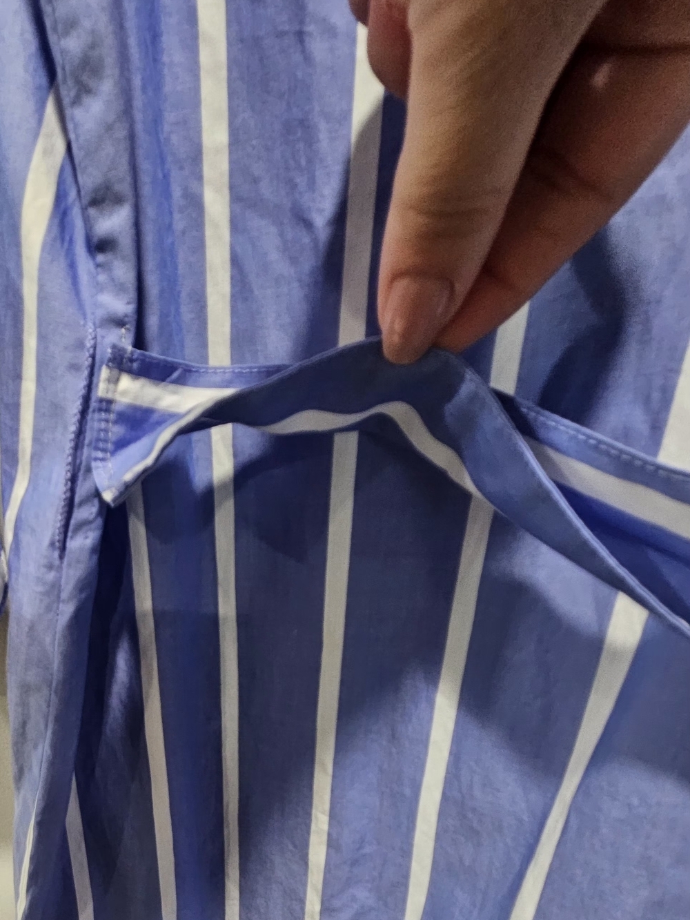 Striped Blue Maxi Shirt Dress with Front Pockets Size S . - Picture 5 of 9